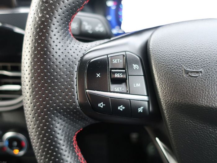 Ford Kuga 2023