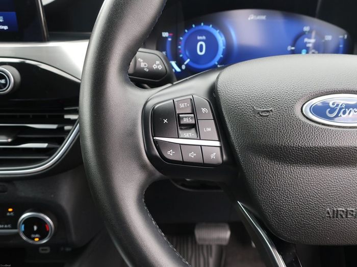 Ford Kuga 2024