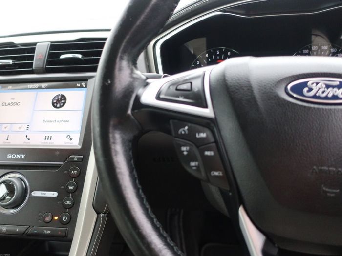Ford Mondeo 2019