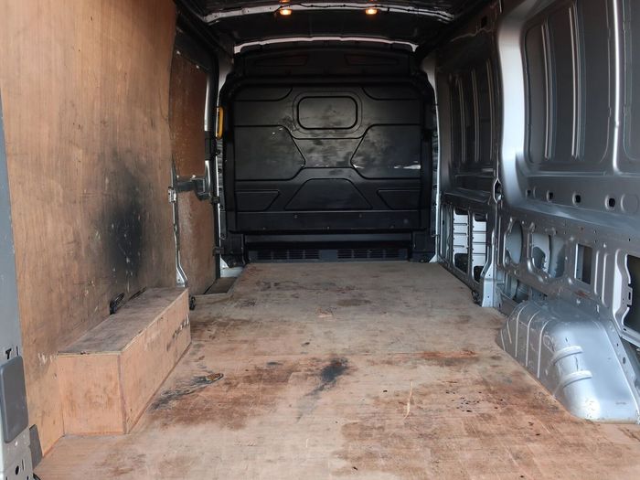 Ford Transit 2024