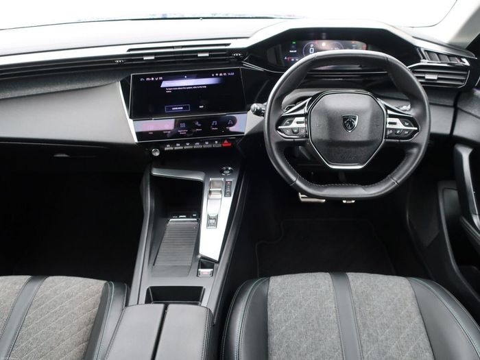 Peugeot 408 2024