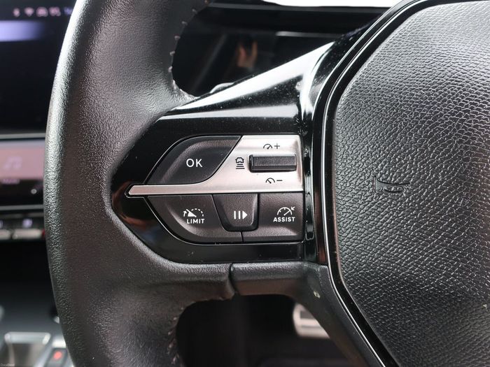 Peugeot 408 2024