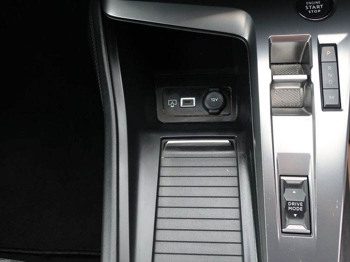 Peugeot 408 2024