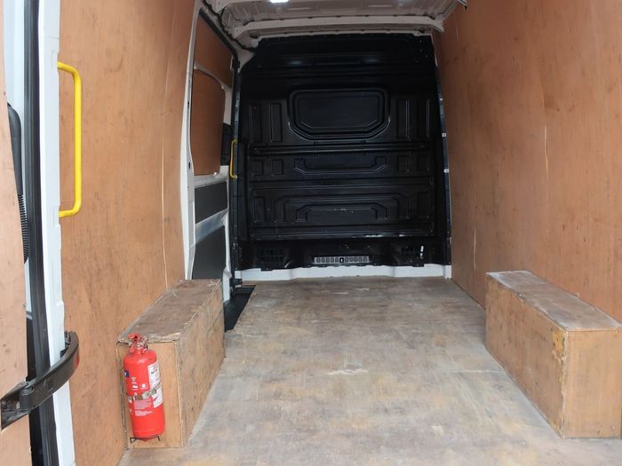 Volkswagen Crafter 2023