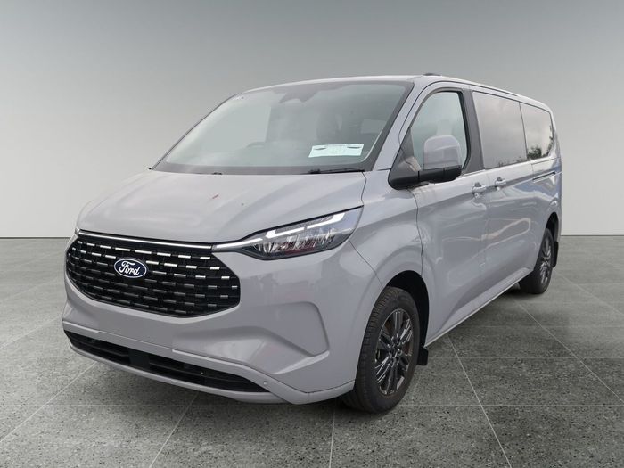 Ford Tourneo Custom 2026
