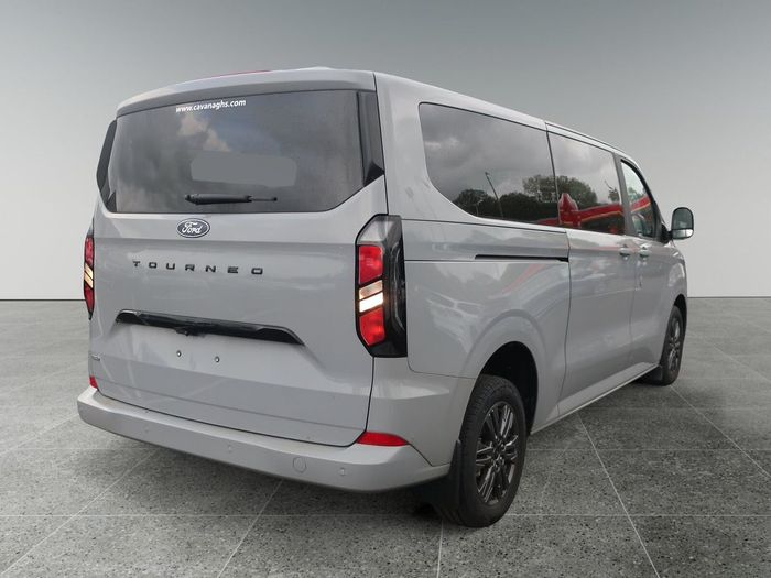 Ford Tourneo Custom 2026