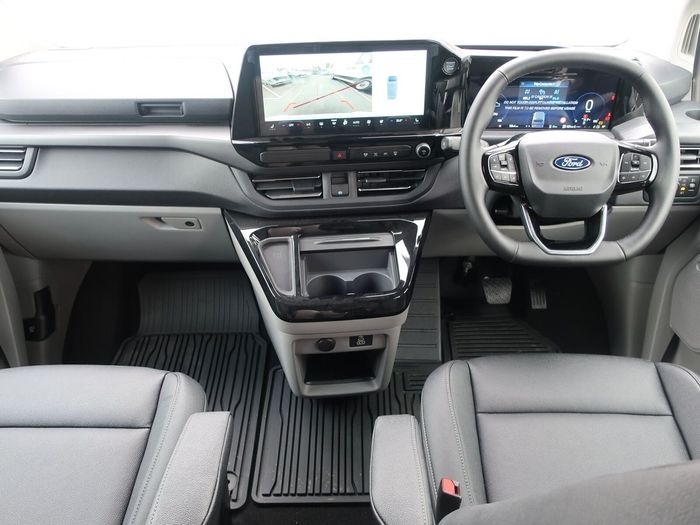 Ford Tourneo Custom 2026