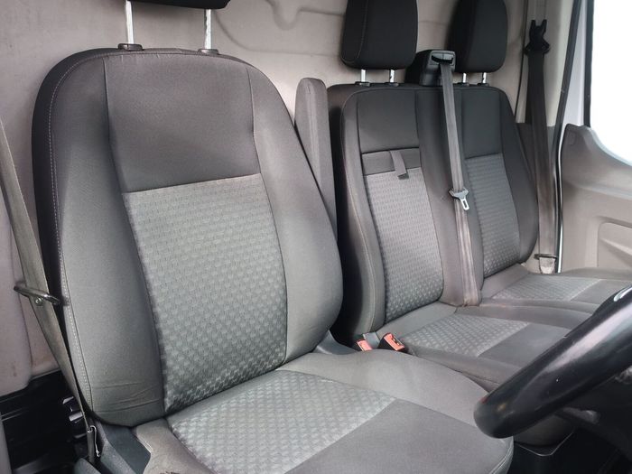 Ford Transit 2021