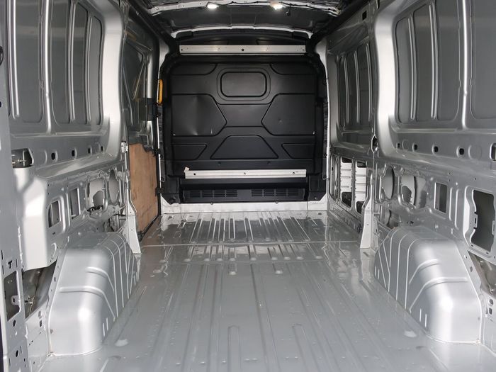 Ford Transit 2025