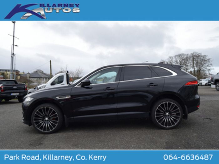 Jaguar F- PACE 2016