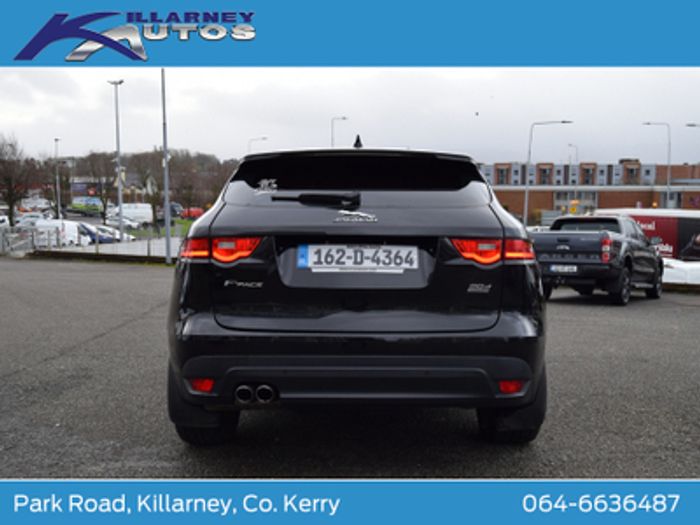Jaguar F- PACE 2016