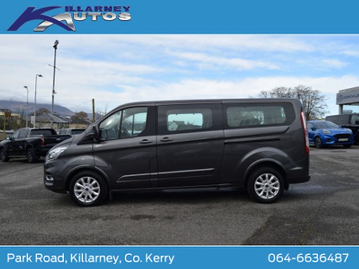 Ford Tourneo Custom 2022