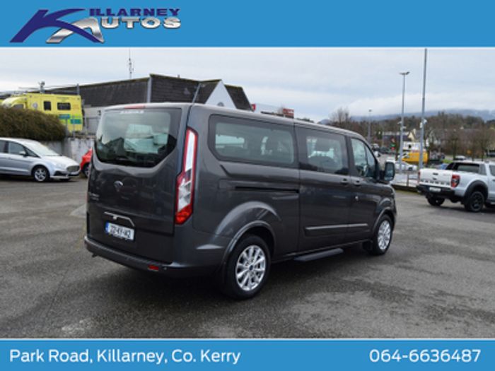 Ford Tourneo Custom 2022