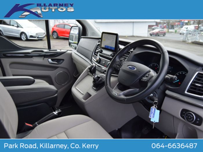 Ford Tourneo Custom 2022