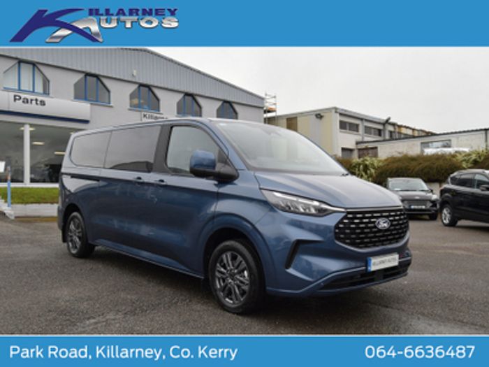 Ford Tourneo Custom 2025