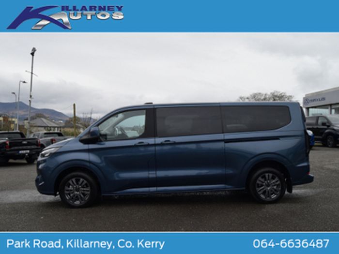 Ford Tourneo Custom 2025