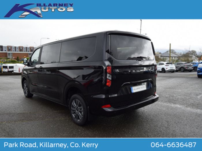 Ford Tourneo Custom 2025