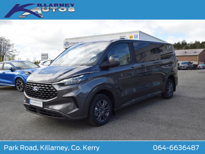 Ford Tourneo Custom 2025