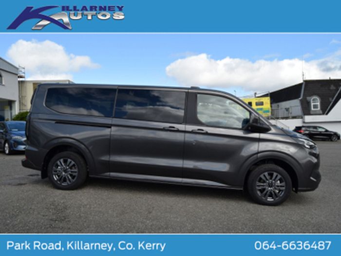 Ford Tourneo Custom 2025