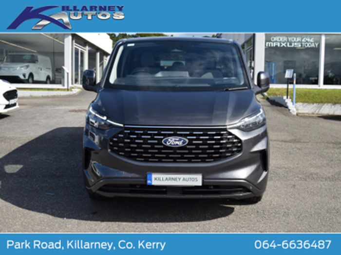 Ford Tourneo Custom 2025