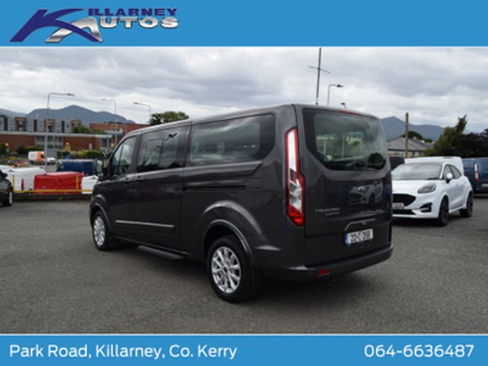 Ford Tourneo Custom 2022