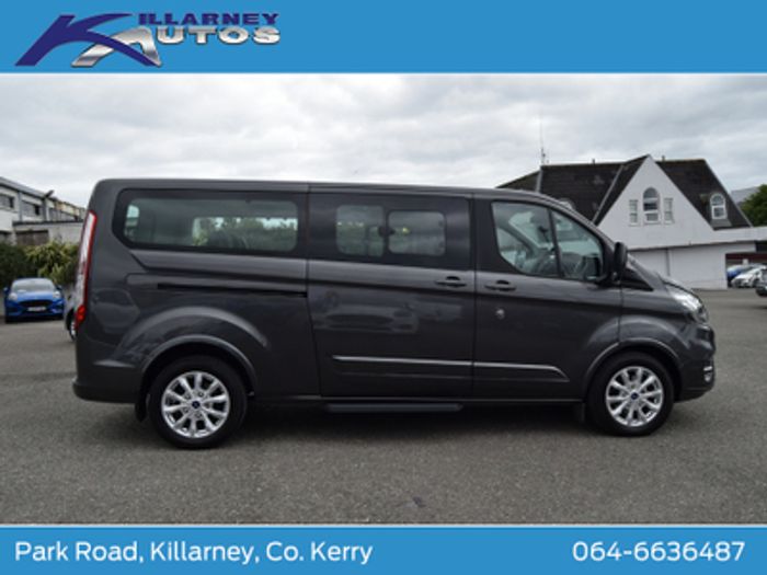 Ford Tourneo Custom 2022
