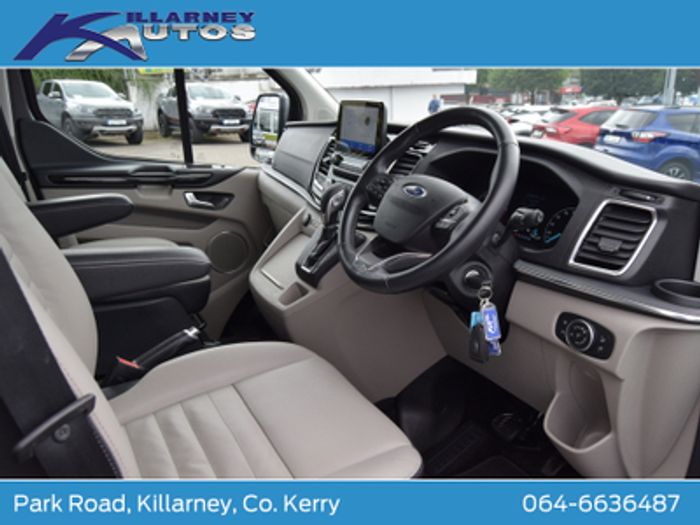 Ford Tourneo Custom 2022