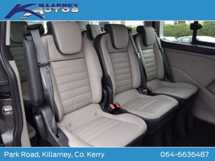 Ford Tourneo Custom 2022