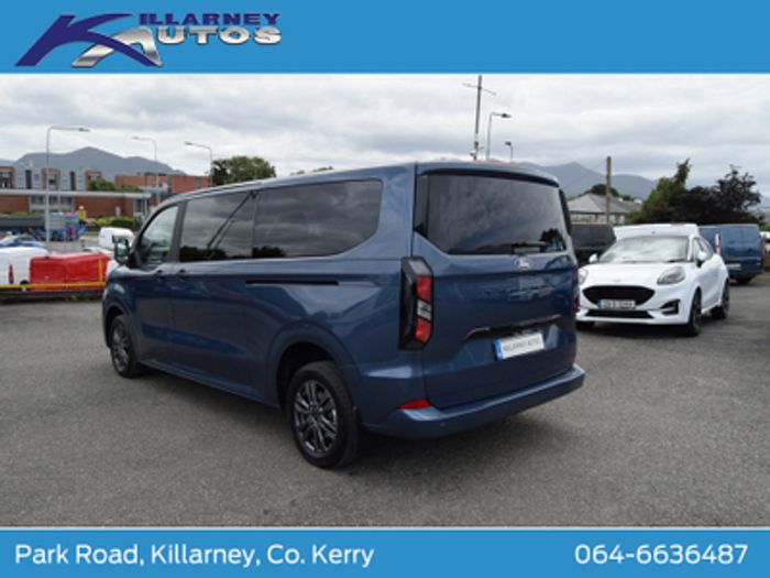 Ford Tourneo Custom 2025
