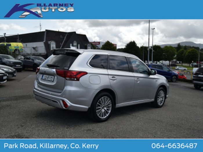 Mitsubishi Outlander 2020