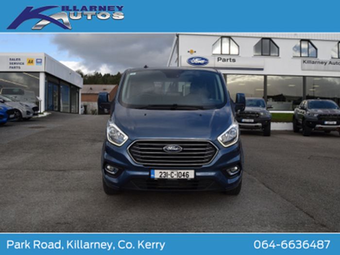 Ford Tourneo Custom 2023