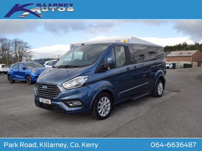 Ford Tourneo Custom 2023