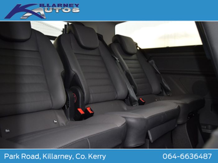 Ford Tourneo Custom 2023
