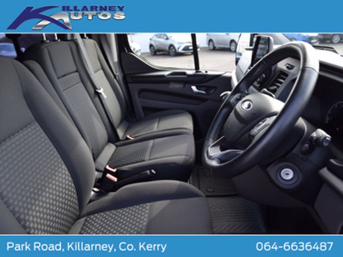 Ford Transit Custom Kombi 2022