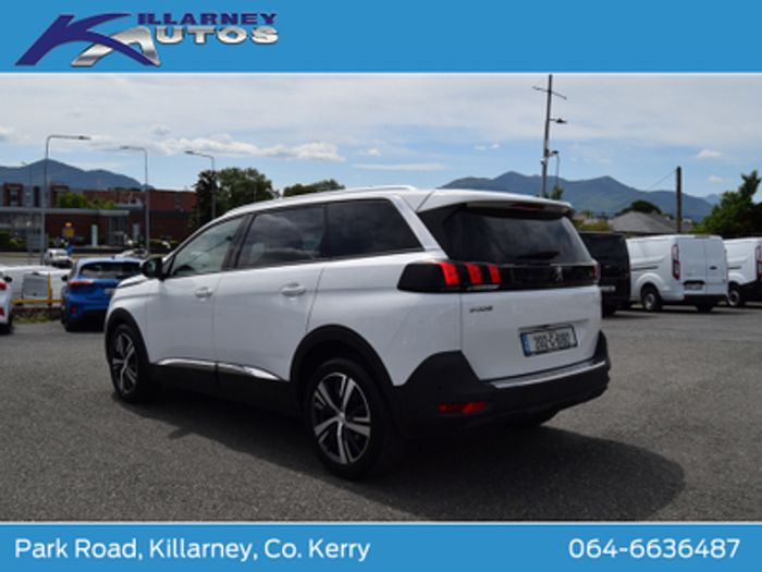 Peugeot 5008 2020