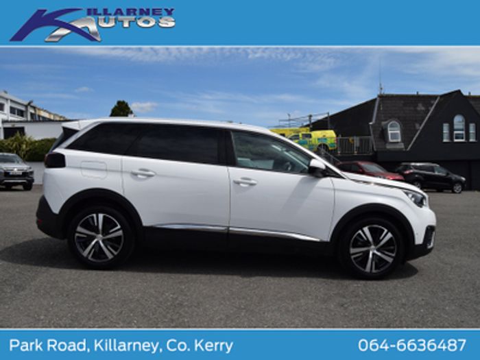Peugeot 5008 2020