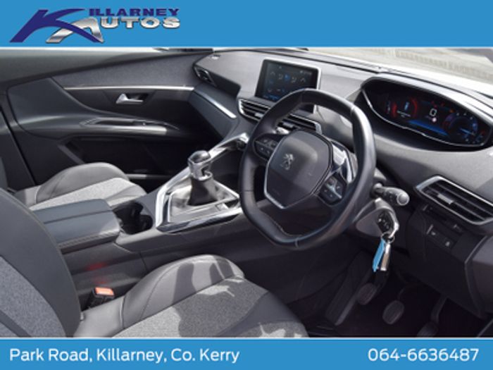 Peugeot 5008 2020