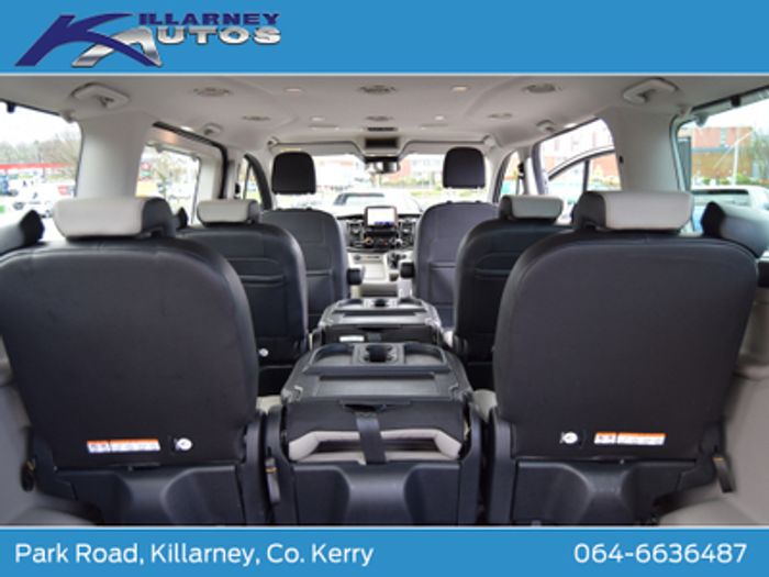Ford Tourneo Custom 2023