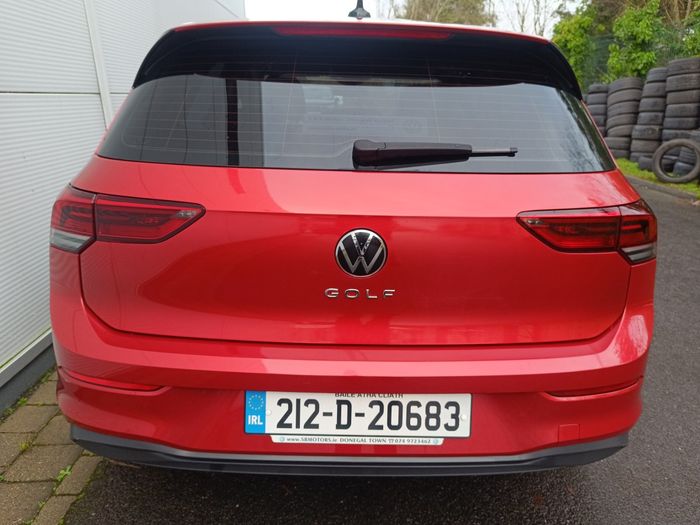 Volkswagen Golf 2021