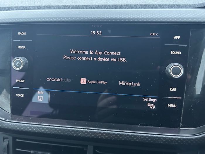 Volkswagen T-Cross 2019