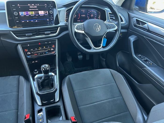 Volkswagen T-Roc 2023
