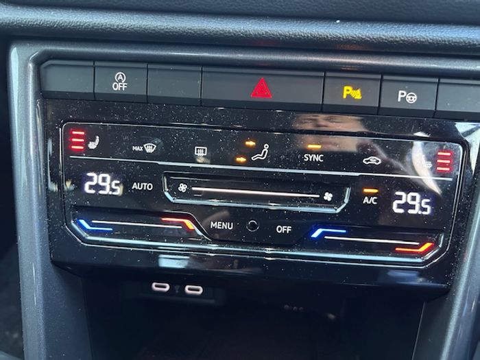 Volkswagen T-Roc 2023
