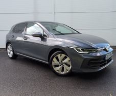 Volkswagen Golf 2025