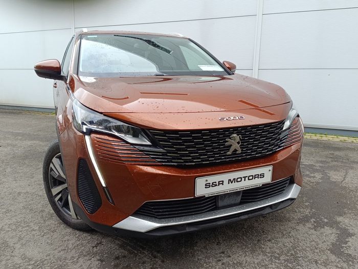 Peugeot 5008 2021