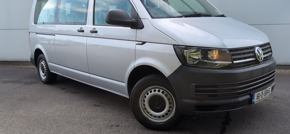 Volkswagen Shuttle 2016