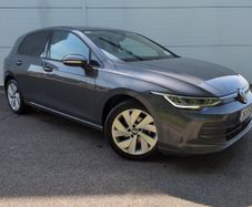 Volkswagen Golf 2024