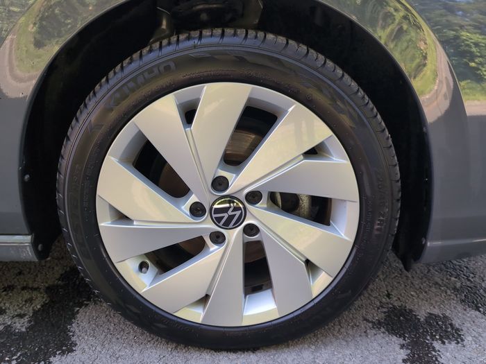 Volkswagen Golf 2024
