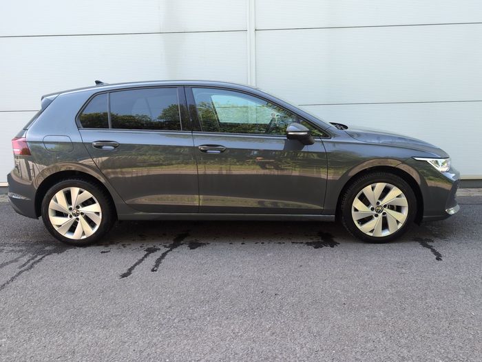 Volkswagen Golf 2024