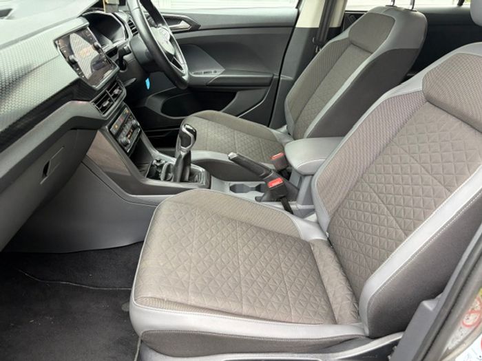 Volkswagen T-Cross 2019