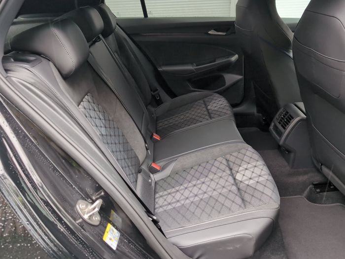 Volkswagen Golf 2026
